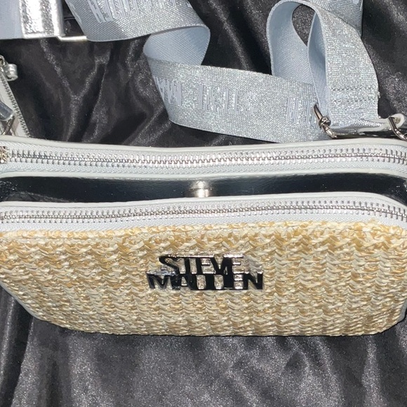 NWT Steve Madden Silver Bdaisy Raffia Crossbody Bag - Picture 5 of 15